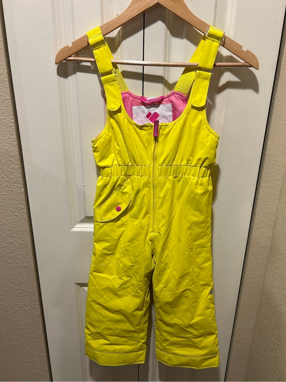 NWT Obermeyer Snoverall Pants Girl , size 4T